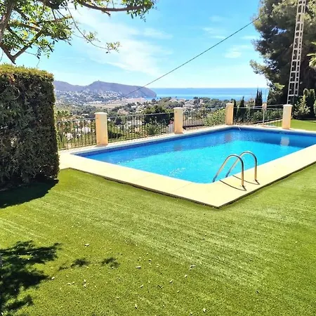 The Blue Dreams House *